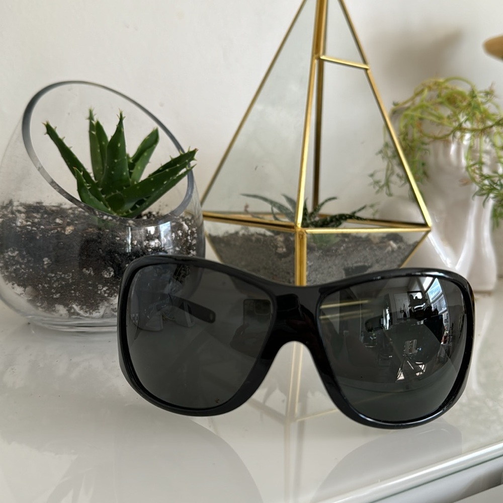 Like New Authentic Versace sunglasses in EUC